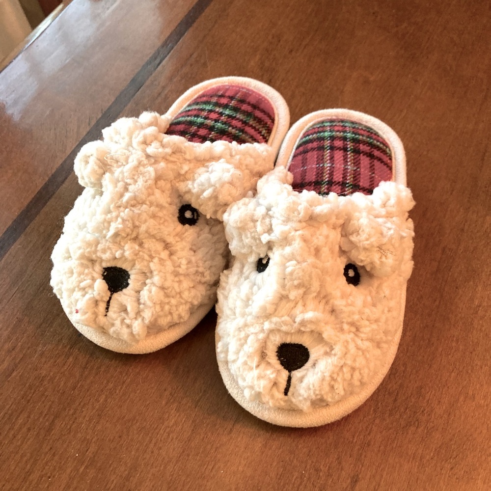 Fluffy bear 🐻 slippers